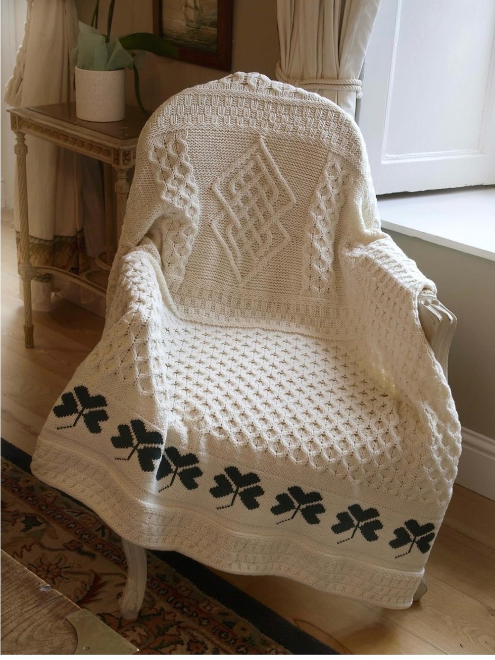 NEW Aran Crafts Natural Cream Large Shamrock Throw - 100% Wool
